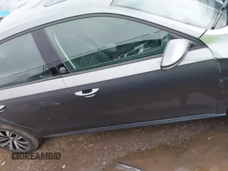 2019 Volkswagen Passat Wolfsburg Edition z VIN 1VWLA7A30KC010294, wystawiony jako IAAI lot #42159974 z przebiegiem 86 303 mil mil oraz . Historia ofert i sprzedaży dostępna na DreamBid. Obrazek 13.