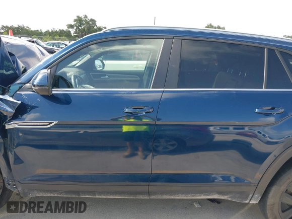 2021 Volkswagen Atlas SE z VIN 1V2WC2CA4MC232301, wystawiony jako IAAI lot #42538962 z przebiegiem Nie podano mil oraz . Historia ofert i sprzedaży dostępna na DreamBid. Obrazek 15.