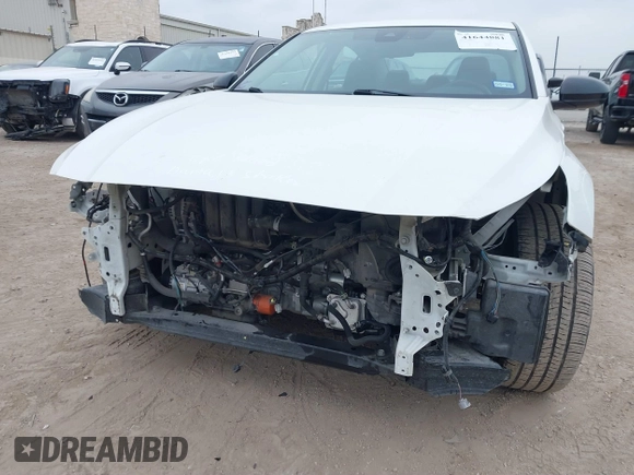 2022 Nissan Altima SR with VIN 1N4BL4CV7NN326103, listed as a IAAI auction lot 41644881 with 54,580 mi miles and . Bid and sale history available at DreamBid. Image 6.