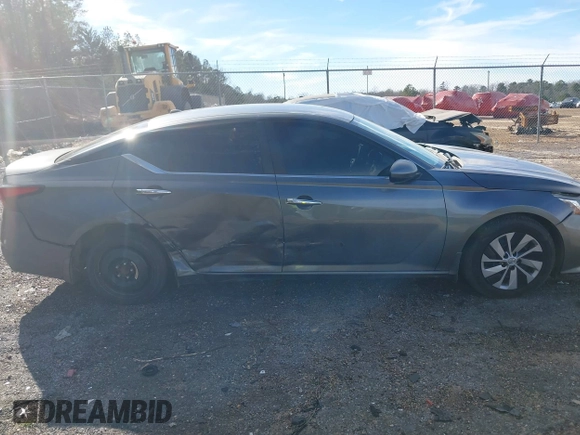 2019 Nissan Altima S with VIN 1N4BL4BV5KN307384, listed as a IAAI auction lot 41734090 with 112,173 mi miles and . Bid and sale history available at carsss.com. Image 13.