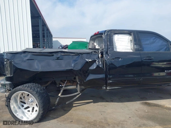 2016 Chevrolet Silverado 1500 LT with VIN 1GCRCREC1GZ374418, listed as a IAAI auction lot 41767741 with 123,632 mi miles. Bid and sale history available at carsss.com. Image 6.