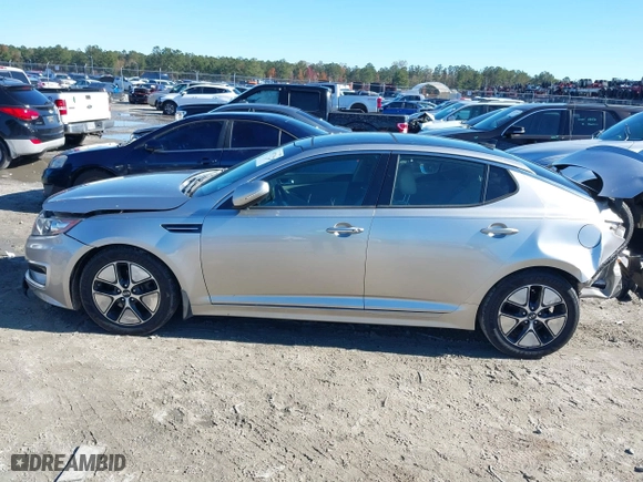 2013 Kia Optima Hybrid EX with VIN KNAGM4AD8D5039338, listed as a IAAI auction lot 41077342 with 1 mi miles. Bid and sale history available at carsss.com. Image 13.