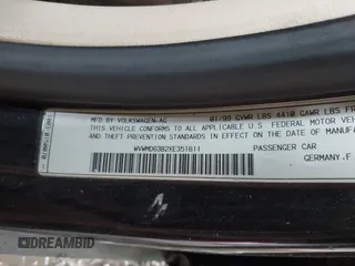 1999 Volkswagen Passat GL z VIN WVWMD63B2XE351611, wystawiony jako IAAI lot #42308007 z przebiegiem 180 893 mil mil oraz . Historia ofert i sprzedaży dostępna na DreamBid. Obrazek 9.