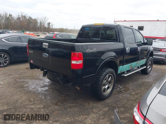 2004 Ford F-150 XLT with VIN 1FTPW14524FA04174, listed as a IAAI auction lot 40864660 with 218,100 mi miles. Bid and sale history available at carsss.com. Image 4.