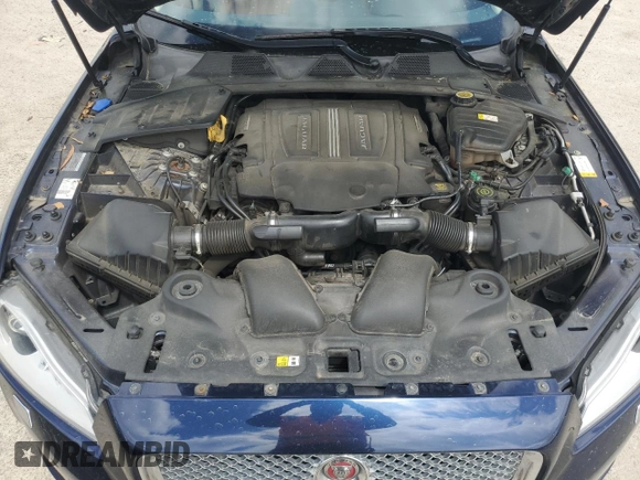 2015 Jaguar XJ Portfolio with VIN SAJWJ2GD8F8V84252, listed as a Copart auction lot 49313935 with 90,545 mi miles and Salvage title. Bid and sale history available at DreamBid. Image 11.