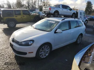 2013 Volkswagen Jetta SportWagen TDI w/Sunroof with VIN 3VWML7AJXDM640029, listed as a Copart auction lot 83365734 with 102,099 mi miles and Salvage Title. Bid and sale history available at carsss.com. Image 1.