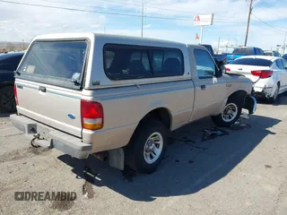 1993 Ford Ranger Splash z VIN 1FTCR10A9PPA96049, wystawiony jako IAAI lot #41792924 z przebiegiem 6 840 mil mil oraz . Historia ofert i sprzedaży dostępna na DreamBid. Obrazek 4.