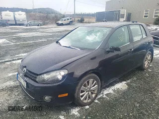 2013 Volkswagen Golf TDI w/Sunroof & Nav z VIN WVWNM7AJ4DW061607, wystawiony jako Copart lot #83153834 z przebiegiem 115 472 mil mil oraz Szkoda całkowita • Salvage title. Historia ofert i sprzedaży dostępna na DreamBid. Obrazek 1.