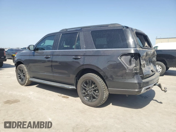 2023 Ford Expedition XLT with VIN 1FMJU1H82PEA43174, listed as a Copart auction lot 48954145 with 67,060 mi miles and Salvage Title. Bid and sale history available at carsss.com. Image 2.