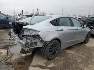 2020 Ford Fusion SE with VIN 3FA6P0HD4LR107933, listed as a Copart auction lot 81295884 with 50,860 mi miles and Salvage title. Bid and sale history available at DreamBid. Image 3.