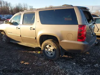 2013 Chevrolet Suburban LT with VIN 1GNSKJE76DR357951, listed as a IAAI auction lot 41195447 with 158,798 mi miles. Bid and sale history available at carsss.com. Image 3.