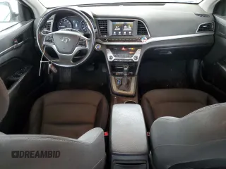 2018 Hyundai Elantra SEL z VIN 5NPD84LF9JH288249, wystawiony jako Copart lot #56868045 z przebiegiem 132 842 mil mil oraz Szkoda całkowita • Salvage title. Historia ofert i sprzedaży dostępna na DreamBid. Obrazek 8.
