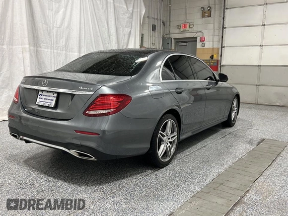 2017 Mercedes-Benz E-Class E 300 Luxury with VIN WDDZF4KB8HA087640, listed as a Copart auction lot 54509925 with 79,134 mi miles and Clean Title. Bid and sale history available at carsss.com. Image 4.