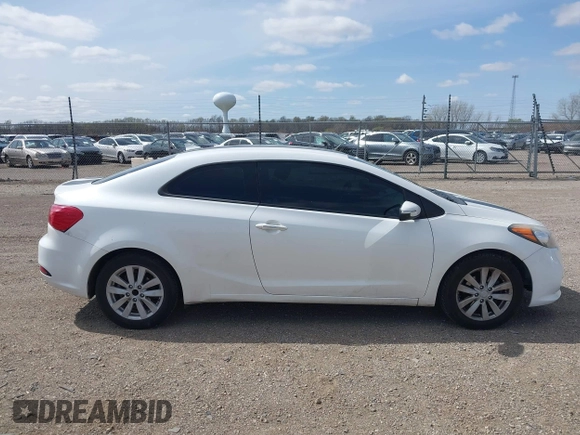 2016 Kia Forte EX with VIN KNAFX6A86G5632976, listed as a IAAI auction lot 41915868 with 116,799 mi miles and . Bid and sale history available at DreamBid. Image 13.