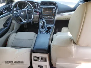 2019 Nissan Maxima Platinum z VIN 1N4AA6AV0KC373397, wystawiony jako Copart lot #52487625 z przebiegiem 50 894 mil mil oraz Szkody całkowita. Historia ofert i sprzedaży dostępna na DreamBid. Obrazek 8.