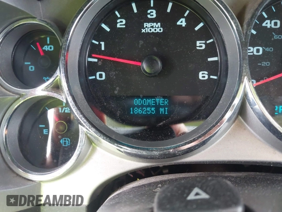 2008 Chevrolet Silverado 1500 1LT with VIN 2GCEK19J981271298, listed as a IAAI auction lot 42242284 with 186,255 mi miles and . Bid and sale history available at DreamBid. Image 7.