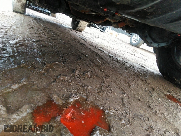 2021 Jeep Gladiator Sport S z VIN 1C6HJTAG3ML597041, wystawiony jako IAAI lot #41714640 z przebiegiem 46 402 mil mil oraz . Historia ofert i sprzedaży dostępna na DreamBid. Obrazek 17.