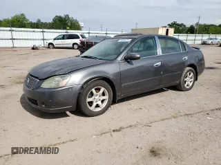 2005 Nissan Altima 2.5 S with VIN 1N4AL11D55C388468, listed as a Copart auction lot 53068734 with 250,799 mi miles and Salvage Title. Bid and sale history available at carsss.com. Image 1.