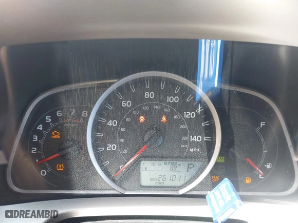 2013 Toyota RAV4 XLE with VIN 2T3WFREV0DW058161, listed as a IAAI auction lot 42106033 with 261,011 mi miles. Bid and sale history available at carsss.com. Image 7.