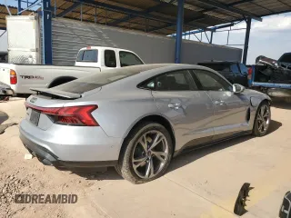 2022 Audi e-tron GT Prestige z VIN WAUDJBFW0N7003885, wystawiony jako Copart lot #41626575 z przebiegiem 21 343 mil mil oraz Szkody całkowita. Historia ofert i sprzedaży dostępna na DreamBid. Obrazek 3.