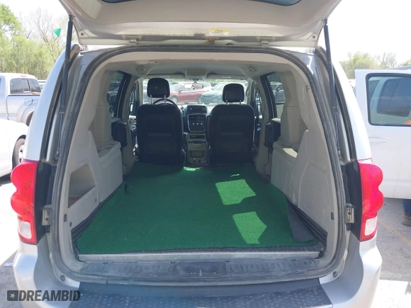 2012 Ram Cargo Van with VIN 2C4RDGAGXCR243180, listed as a IAAI auction lot 42061918 with 204,251 mi miles. Bid and sale history available at carsss.com. Image 12.