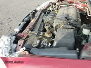 2003 Toyota Corolla LE z VIN 1NXBR32E03Z164074, wystawiony jako IAAI lot #43528734 z przebiegiem 242 551 mil mil oraz . Historia ofert i sprzedaży dostępna na DreamBid. Obrazek 12.