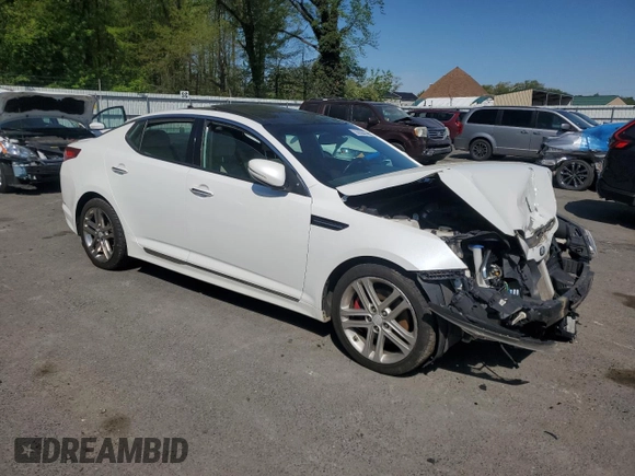 2013 Kia Optima SX z VIN 5XXGR4A63DG100161, wystawiony jako Copart lot #55036865 z przebiegiem Nie podano mil oraz Szkoda całkowita • Salvage title. Historia ofert i sprzedaży dostępna na DreamBid. Obrazek 4.