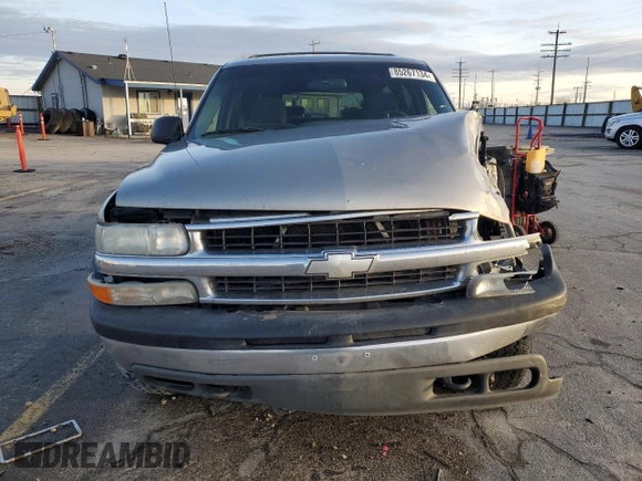 2002 Chevrolet Suburban Z71 with VIN 3GNFK16ZX2G218257, listed as a Copart auction lot 85267134 with 207,056 mi miles and Salvage Title. Bid and sale history available at carsss.com. Image 5.