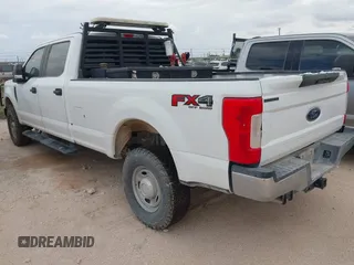 2019 Ford F-250 XL with VIN 1FT7W2B65KED93008, listed as a IAAI auction lot 42524436 with 258,924 mi miles and . Bid and sale history available at DreamBid. Image 3.