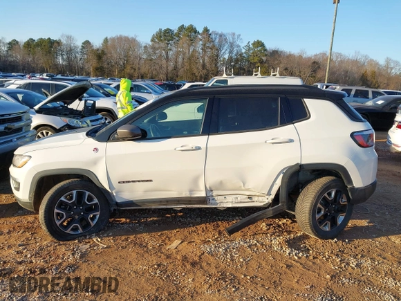 2018 Jeep Compass Trailhawk with VIN 3C4NJDDBXJT199178, listed as a IAAI auction lot 41215543 with 102,271 mi miles and . Bid and sale history available at DreamBid. Image 14.