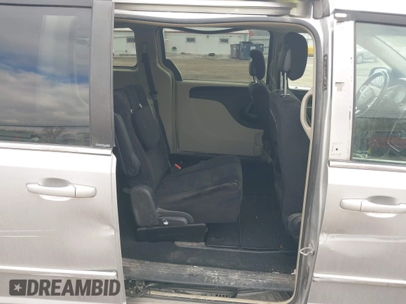 2011 Dodge Grand Caravan Crew with VIN 2D4RN5DG0BR751611, listed as a IAAI auction lot 41683889 with 181,551 mi miles and . Bid and sale history available at DreamBid. Image 8.