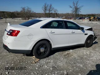2016 Ford Police Interceptor with VIN 1FAHP2MT8GG154672, listed as a Copart auction lot 42937955 with 113,176 mi miles and Clean title. Bid and sale history available at DreamBid. Image 3.