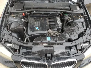 2009 BMW 3 Series 328i xDrive с VIN WBAPK73559A454418, выставлен на аукционе Copart как лот 56914195 с пробегом 105 874 миль миль и На запчасти • Non repairable. История ставок и продаж доступна на DreamBid. Изображение 11.