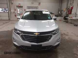 2021 Chevrolet Equinox LT z VIN 3GNAXUEV8MS116497, wystawiony jako IAAI lot #41944688 z przebiegiem 45 177 mil mil oraz . Historia ofert i sprzedaży dostępna na DreamBid. Obrazek 12.