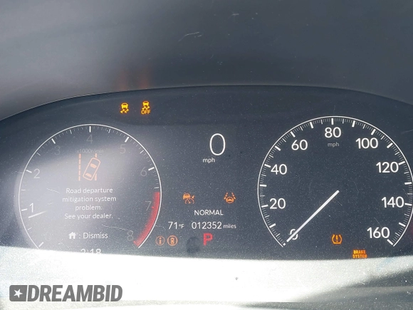 2025 Honda Civic Sport z VIN 2HGFE2F59SH542403, wystawiony jako IAAI lot #42064327 z przebiegiem 12 352 mil mil oraz . Historia ofert i sprzedaży dostępna na DreamBid. Obrazek 7.