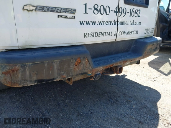 2016 Chevrolet Express Cargo Van with VIN 1GCWGAFF1G1126072, listed as a IAAI auction lot 42166064 with 245,517 mi miles. Bid and sale history available at carsss.com. Image 19.