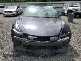 2023 Tesla Model 3 z VIN 5YJ3E1EA1PF692481, wystawiony jako Copart lot #61764165 z przebiegiem 22 649 mil mil oraz Szkoda całkowita • Salvage title. Historia ofert i sprzedaży dostępna na DreamBid. Obrazek 5.