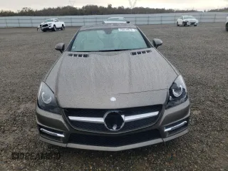 2015 Mercedes-Benz SLK-Class SLK 250 with VIN WDDPK4HA0FF103105, listed as a Copart auction lot 70014972 with 27,058 mi miles. Bid and sale history available at carsss.com. Image 5.