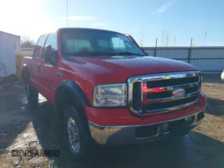 2005 Ford Super Duty F-250 XL with VIN 1FTSW21P75ED22014, listed as a IAAI auction lot 41650911 with 182,159 mi miles. Bid and sale history available at carsss.com. Image 1.