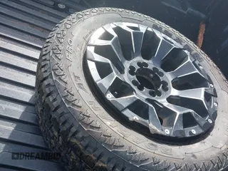 2015 Toyota Tacoma with VIN 3TMLU4EN5FM188601, listed as a IAAI auction lot 41883555 with 143,904 mi miles and . Bid and sale history available at DreamBid. Image 12.