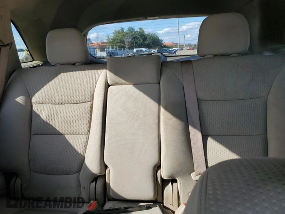 2011 Kia Sorento LX with VIN 5XYKTDA25BG124284, listed as a Copart auction lot 50099955 with 220,800 mi miles and Clean Title. Bid and sale history available at carsss.com. Image 10.