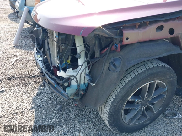 2019 Jeep Grand Cherokee Limited with VIN 1C4RJFBG9KC554415, listed as a IAAI auction lot 42417332 with 136,370 mi miles and . Bid and sale history available at DreamBid. Image 21.