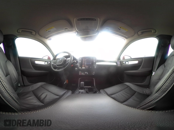2022 Volvo XC40 Momentum with VIN YV4AC2HK5N2748975, listed as a IAAI auction lot 42193600 with 50,663 mi miles and . Bid and sale history available at DreamBid. Image 18.
