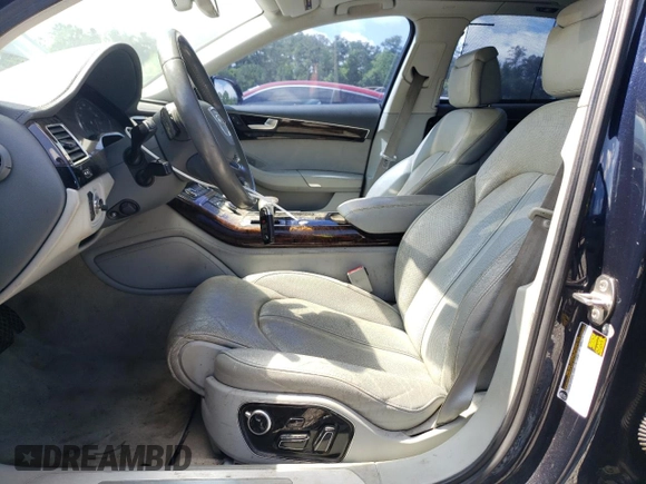 2011 Audi A8 z VIN WAURVAFD6BN013525, wystawiony jako Copart lot #57682755 z przebiegiem 248 492 mil mil oraz Czysty tytuł • Clean title. Historia ofert i sprzedaży dostępna na DreamBid. Obrazek 7.