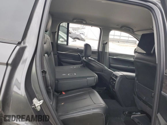 2024 Jeep Grand Cherokee Limited with VIN 1C4RJHBG8RC697037, listed as a Copart auction lot 47288305 with 6,971 mi miles and Salvage title. Bid and sale history available at DreamBid. Image 10.