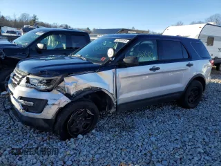 2018 Ford Police Interceptor Utility z VIN 1FM5K8AT6JGB68480, wystawiony jako Copart lot #82800464 z przebiegiem 109 893 mil mil oraz Szkody całkowita. Historia ofert i sprzedaży dostępna na DreamBid. Obrazek 1.