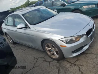 2013 BMW 3 Series 328i xDrive z VIN WBA3B5C54DJ598845, wystawiony jako Copart lot #62359705 z przebiegiem 116 699 mil mil oraz Szkoda całkowita • Salvage title. Historia ofert i sprzedaży dostępna na DreamBid. Obrazek 4.