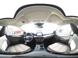 2022 Ford Escape Titanium Plug-In Hybrid с VIN 1FMCU0LZ8NUB45858, выставлен на аукционе Copart как лот 84727544 с пробегом 8 612 миль миль и Списание • Salvage title. История ставок и продаж доступна на DreamBid. Изображение 14.
