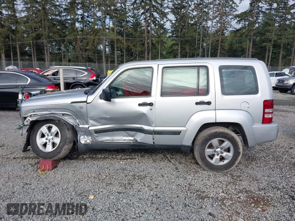 2011 Jeep Liberty Sport z VIN 1J4PN2GK9BW503376, wystawiony jako IAAI lot #42143053 z przebiegiem 168 841 mil mil oraz . Historia ofert i sprzedaży dostępna na DreamBid. Obrazek 15.