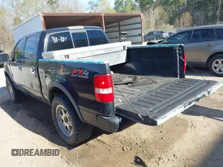 2004 Ford F-150 XLT with VIN 1FTPW14574KC03115, listed as a IAAI auction lot 41707720 with 271,161 mi miles. Bid and sale history available at carsss.com. Image 3.